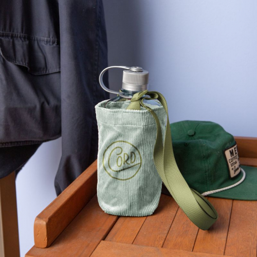 Simple Hydration Sling Pouch (Corduroy)