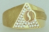 Corporate Fashion 14K Gold Man's Ring W/ Pyramid Front